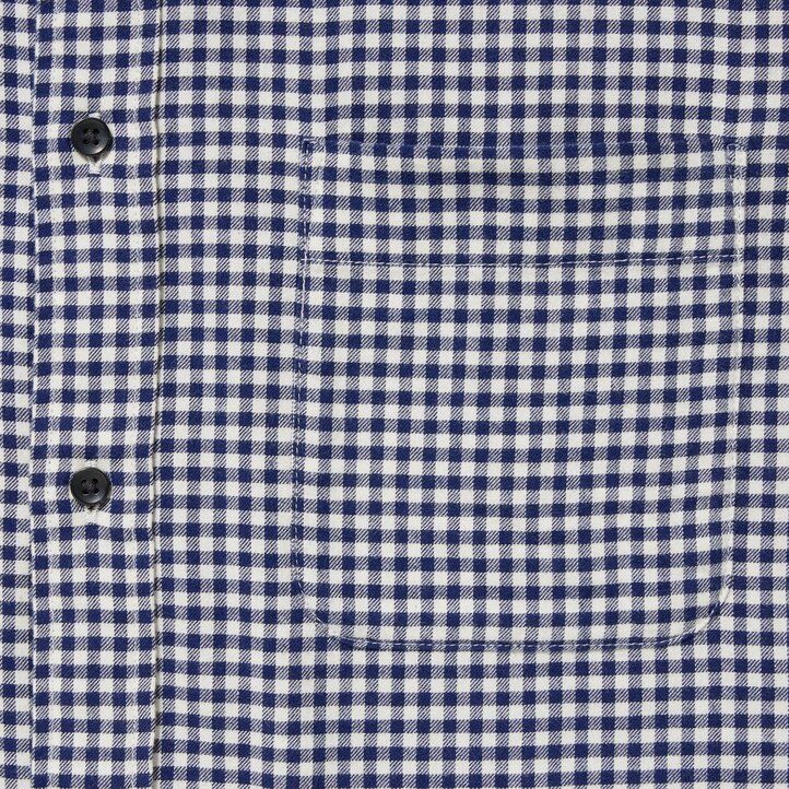 rotes uniqlo flanellhemd mit normaler passform kariertem kragen und knopfleiste herrenhemd