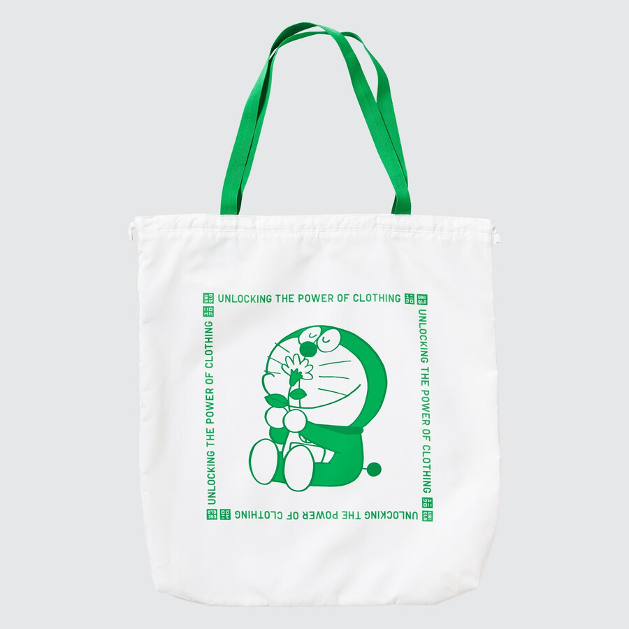 uniqlo doraemon ut recycled pocketable bag damentaschen weiß